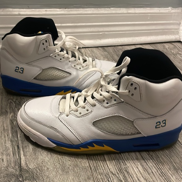 I am selling the Jordan Laney 5s - Picture 2 of 2
